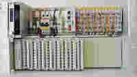 railway_integrator-mit-vorgefertigten-automationsboxen_2000x1125.jpg