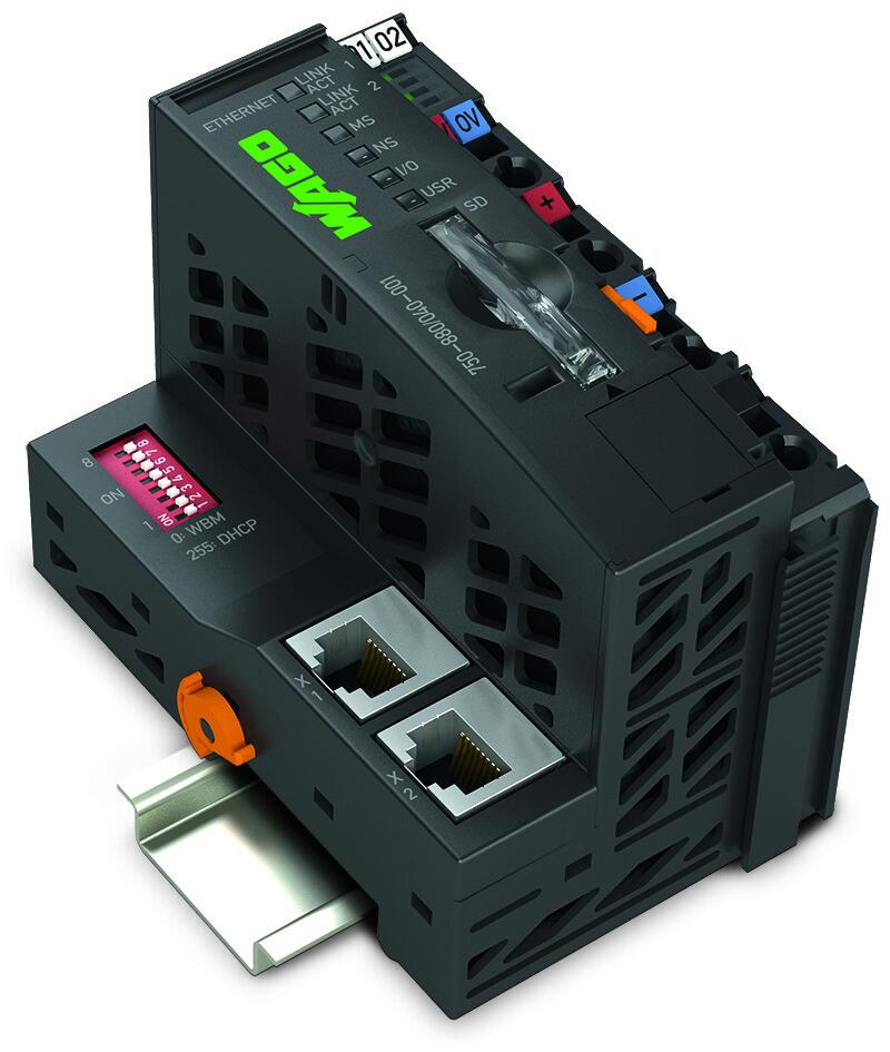控制器 ETHERNET; 第 3 代; SD 卡插槽; 遠端控制技術; 極端